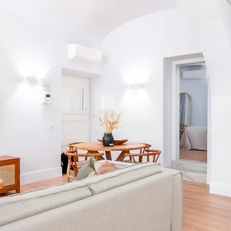 Limehome Evora Rua De Machede 61 Chambre photo
