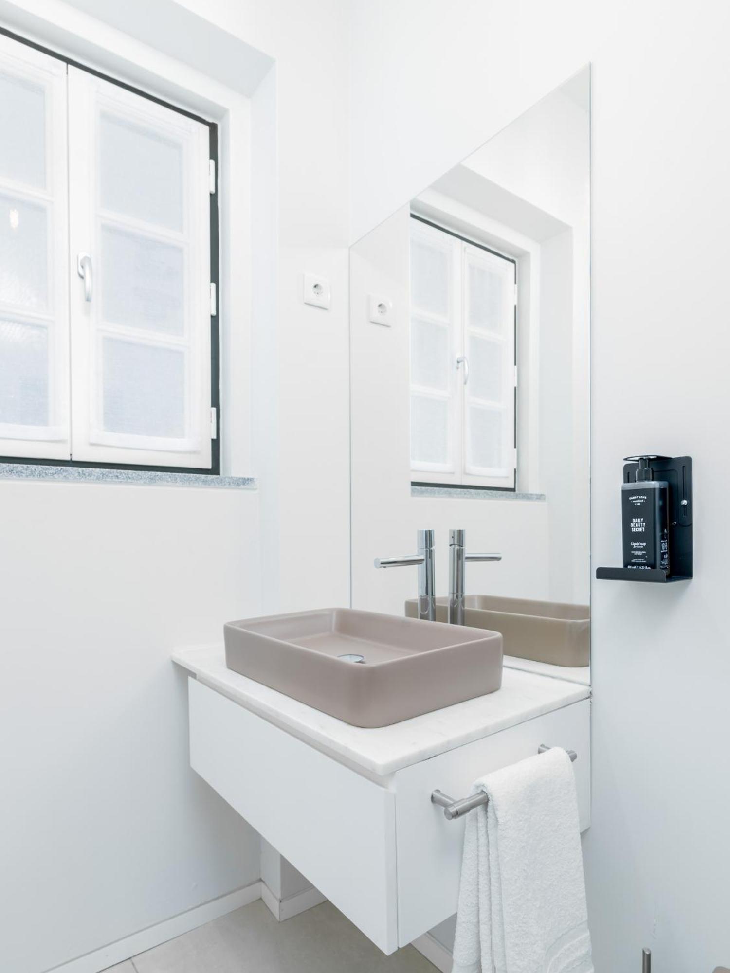 Limehome Rua De Machede 61 Apartment Evora