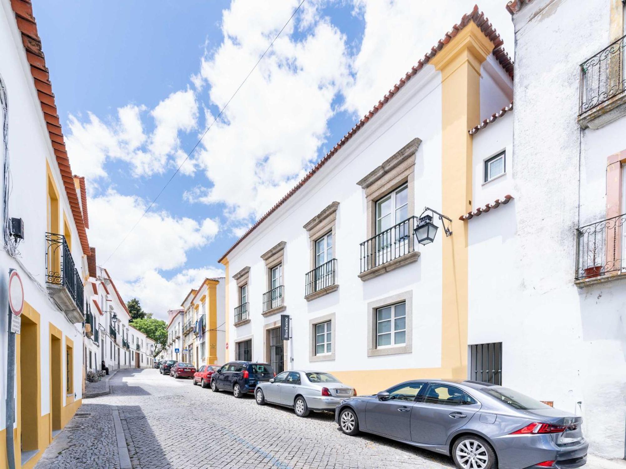 Limehome Rua De Machede 61 * Evora